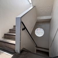 京都市北区上賀茂松本町15の賃貸物件/この階段を上ると屋上へ。