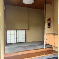京都市右京区嵯峨二尊院門前善光寺山町7-23の売買物件/そして玄関