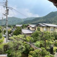 京都市右京区嵯峨二尊院門前善光寺山町7-23の売買物件/2階から見る南南西方面。近隣より高い場所にあるので、とにかくどっちを見ても抜けを感じる