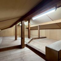 京都市右京区嵯峨二尊院門前善光寺山町7-23の売買物件/屋根裏も結構広い。
