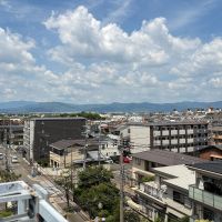 京都市左京区北白川西蔦町29の賃貸物件/北西方面には高さのある建物が無くてスカッと気持ちいい