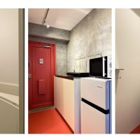 京都市北区上賀茂薮田町11-1の賃貸物件/2口IHコンロは標準装備。電子レンジと冷蔵庫は家具付きプラン