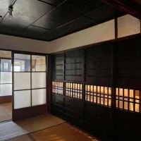 京都市上京区今出川通七本松西入真盛町726の賃貸物件/厨房に面した建具を閉めるとこう。