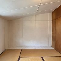 京都市上京区今出川通七本松西入真盛町726の賃貸物件/表側は表側にやや傾斜あり。