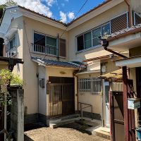 京都市北区衣笠氷室町6-12の賃貸物件/駐車も可能ですがサイズはかなり限定されます（軽自動車サイズまで）