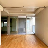 京都市下京区新町通五条下ル蛭子町107-3の賃貸物件/バルコニーに面して全面窓なので視覚的にゆとりが出来ます（写真は501）