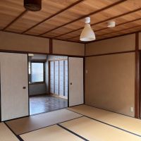 京都市上京区油小路通一条上る二丁目革堂西町530 の賃貸物件/2階｜和室と洋室の直間。