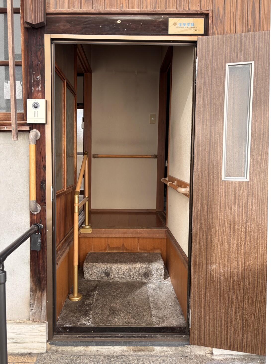 京都市左京区北白川久保田町60の賃貸物件/玄関