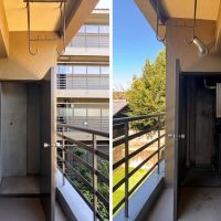 京都市左京区岡崎天王町61-1の賃貸物件/バルコニーには扉付きの収納。外に置きたい物の居場所に