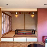 京都市左京区銀閣寺前町10の賃貸物件/小上がりの畳スペースの下は収納になっている。