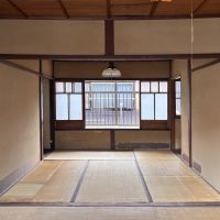 京都市北区紫野下門前町52-1の賃貸物件/2F｜奥まで見通すと、この広がり。部屋数もあるので使い分けができそうです。