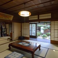 京都市中京区松竹町130-1の賃貸物件/離れは和室の続き間、風が気持ち良さそう