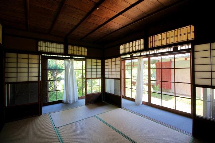 京都府京都市左京区岩倉上蔵町の賃貸物件/ここがメインになりそうな縁側が囲む部屋