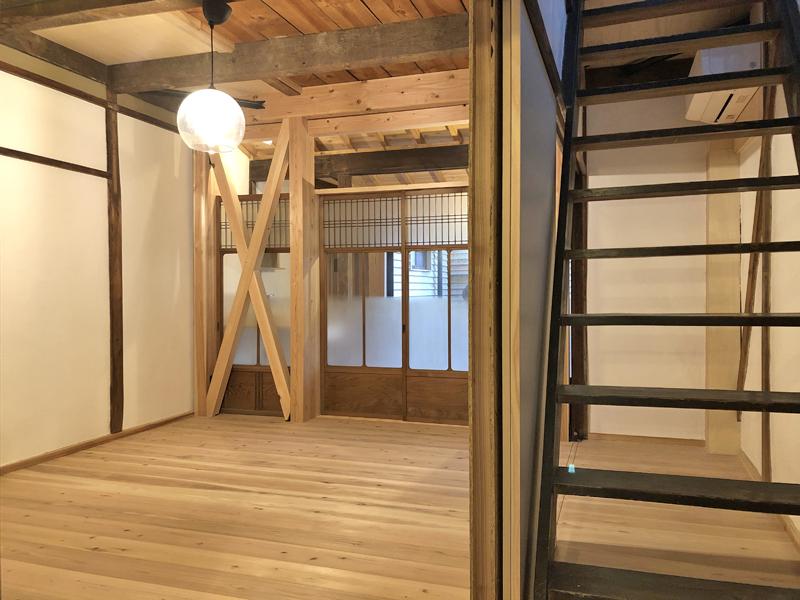 大阪市生野区生野東２丁目の賃貸物件/新旧入り混じるリノベーション長屋
