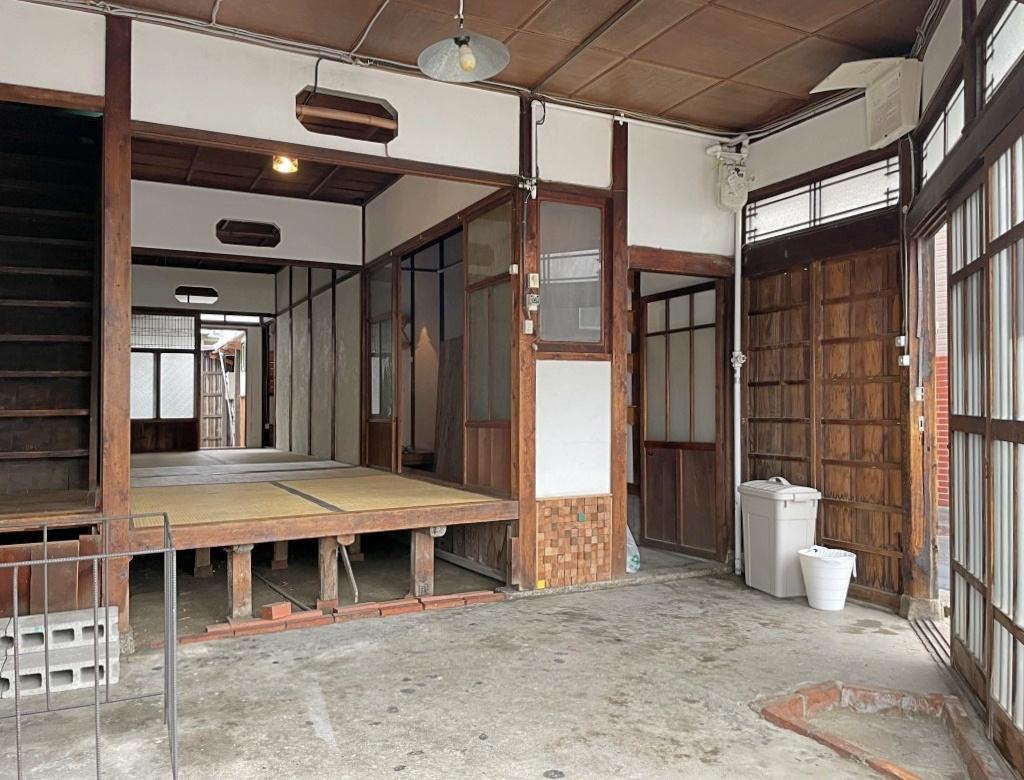 堺市堺区南島町2丁目の賃貸物件/建物に入ってすぐの角土間