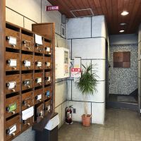 大阪市中央区内平野町2丁目の賃貸物件/木製の集合ポストも素敵