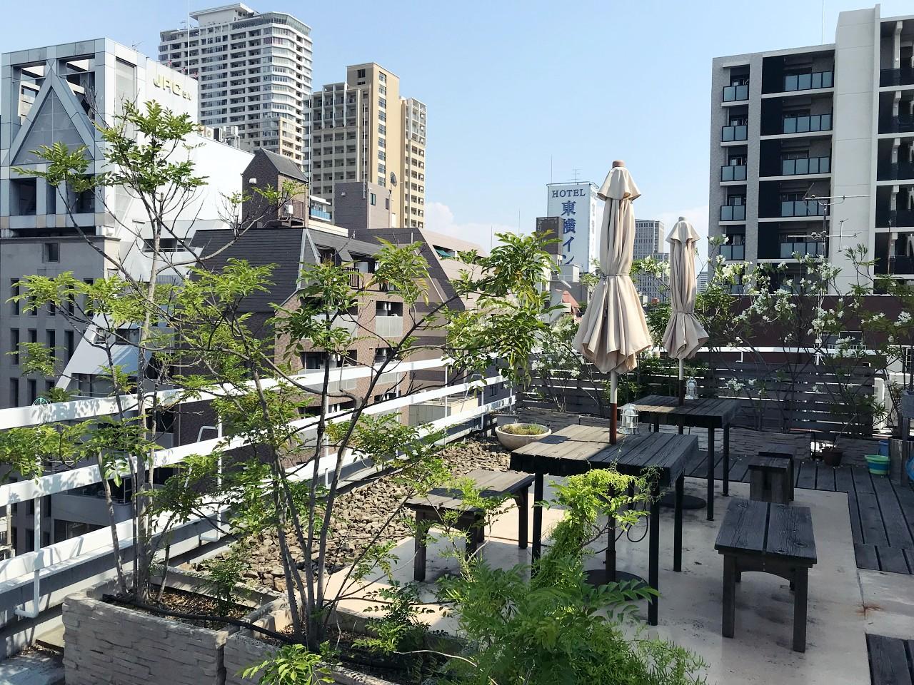 大阪市中央区内平野町2丁目の賃貸物件/ちょっと休憩は共用屋上で