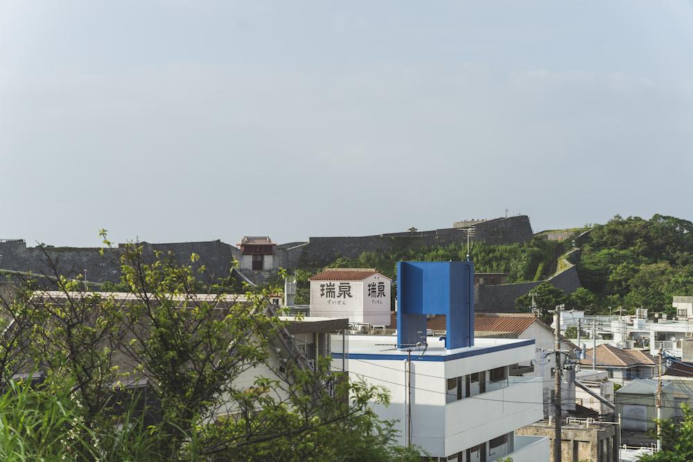 沖縄県那覇市首里崎山町4丁目の売買物件/遠くを見渡せる散歩って気持ちいい〜