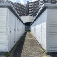 堺市南区原山台1丁2-1の売買物件/マンション敷地内にあトランクルーム。アウトドア用品や日常で使わないものはここにしまっておけます