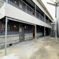 大阪市城東区蒲生４丁目の賃貸物件/建物外観は文化住宅の面影が残ります。