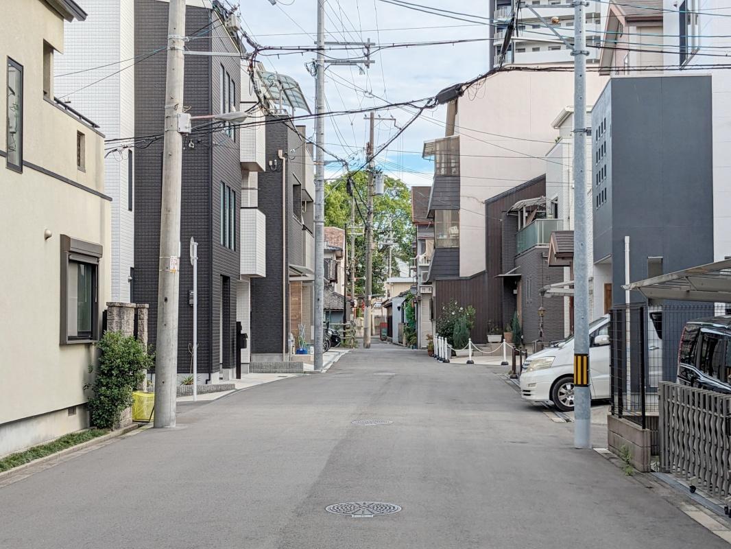 大阪市城東区蒲生４丁目の賃貸物件/周辺は静かな住宅街です。