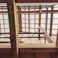 大阪市城東区蒲生４丁目の賃貸物件/屋根は透明のFRP。自然光が降り注ぎます。