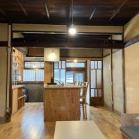 大阪市大正区泉尾4丁目の賃貸物件/残された建具や欄間が素敵なリビング。