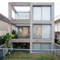 大阪市住吉区帝塚山中の売買物件/テラスから繋がる中庭