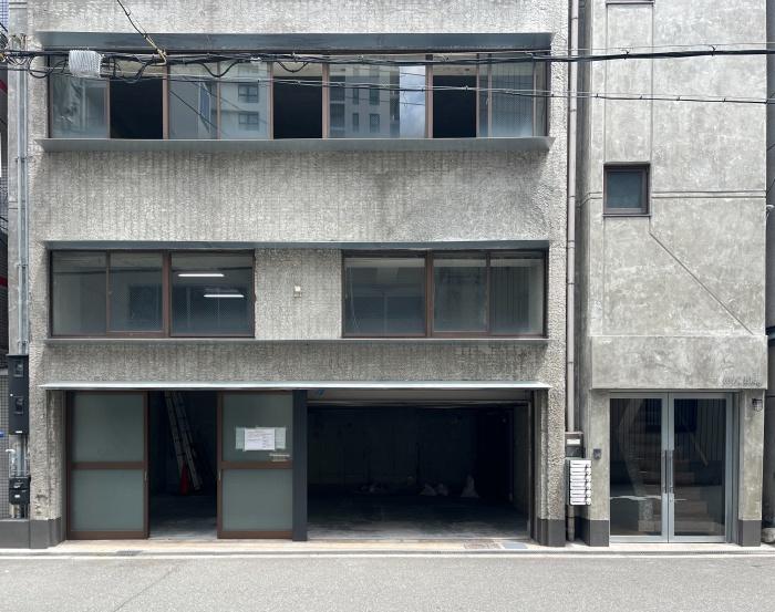 大阪市西区新町3丁目の賃貸物件/異彩を放ったファサード。