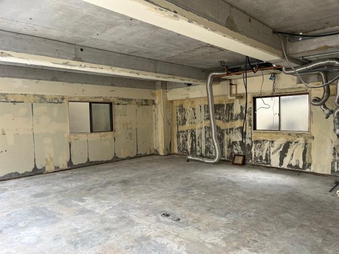 大阪市西区新町3丁目の賃貸物件/無垢なコンクリートの空間。(2F)