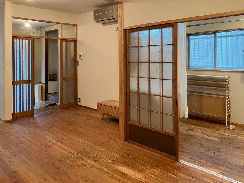 大阪市東淀川区菅原7の賃貸物件/リビングから水回りへ。(101)