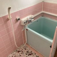 大阪府東大阪市日下町１丁目の賃貸物件/風呂も部屋によってタイルの色が違うので、お気に入りを探してみては。