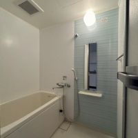 大阪市都島区都島中通の賃貸物件/広角で撮影しているので、実際はもう少し狭いです。＊写真は別住戸のものです