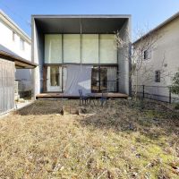 大阪府箕面森町北の賃貸物件/里山から振り返る外観。