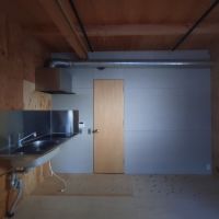 吹田市南吹田2丁目の賃貸物件/キッチンはコンパクト。(H)