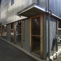 吹田市南吹田2丁目の賃貸物件/視認性あるエントランス。(H)