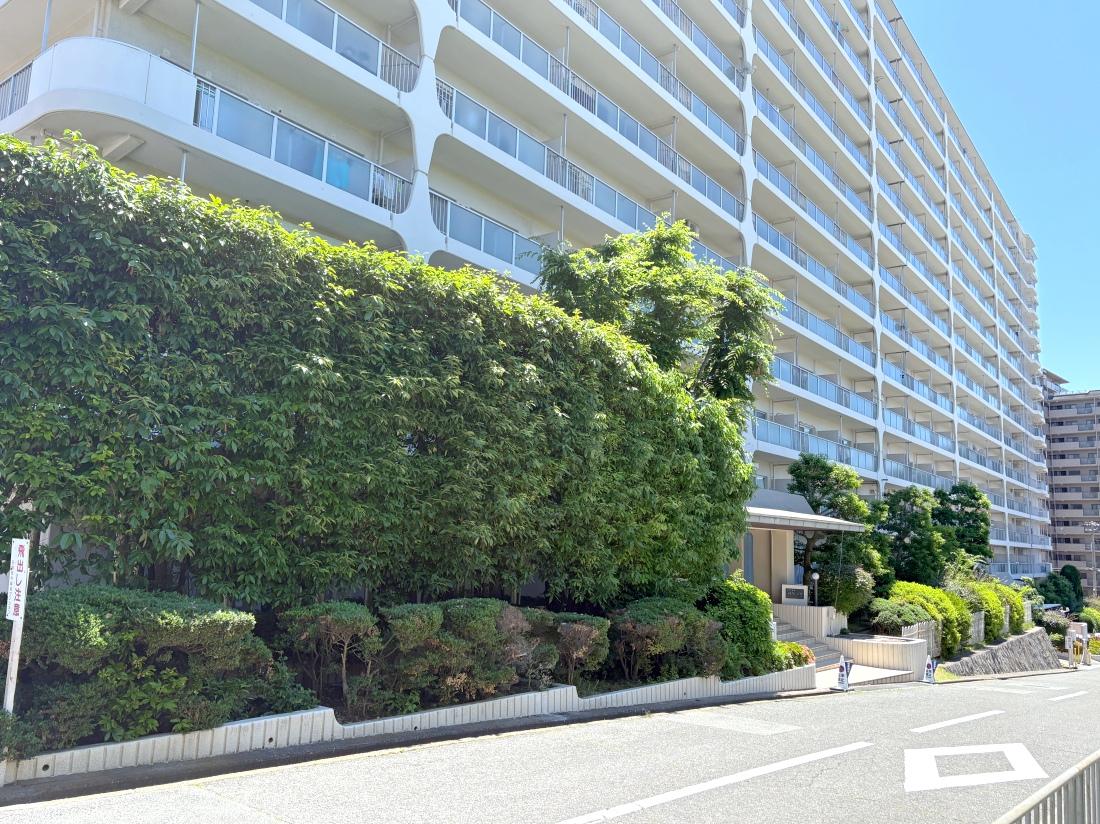 大阪府豊中市寺内の売買物件/総戸数292戸の大規模マンション。