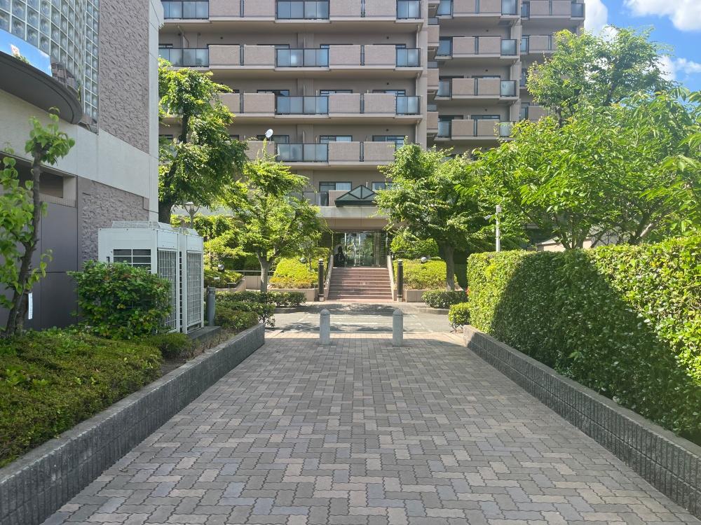 大阪府吹田市西御旅町の売買物件/緑も豊かで雰囲気良し