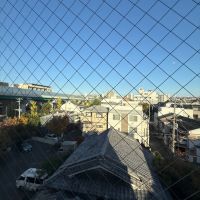 大阪府豊中市桜の町の賃貸物件/【403】東側窓からの眺望。