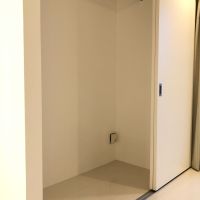 大阪府豊中市桜の町の賃貸物件/【205】ハンガーパイプ付きの収納。