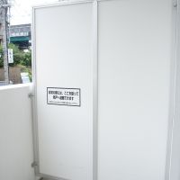 大阪府豊中市桜の町の賃貸物件/【205】ゆったりとしたバルコニー。