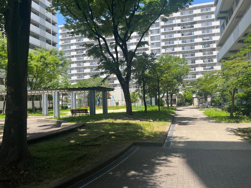 大阪市北区本庄東三丁目の売買物件/公園を通ってまちへ行こう