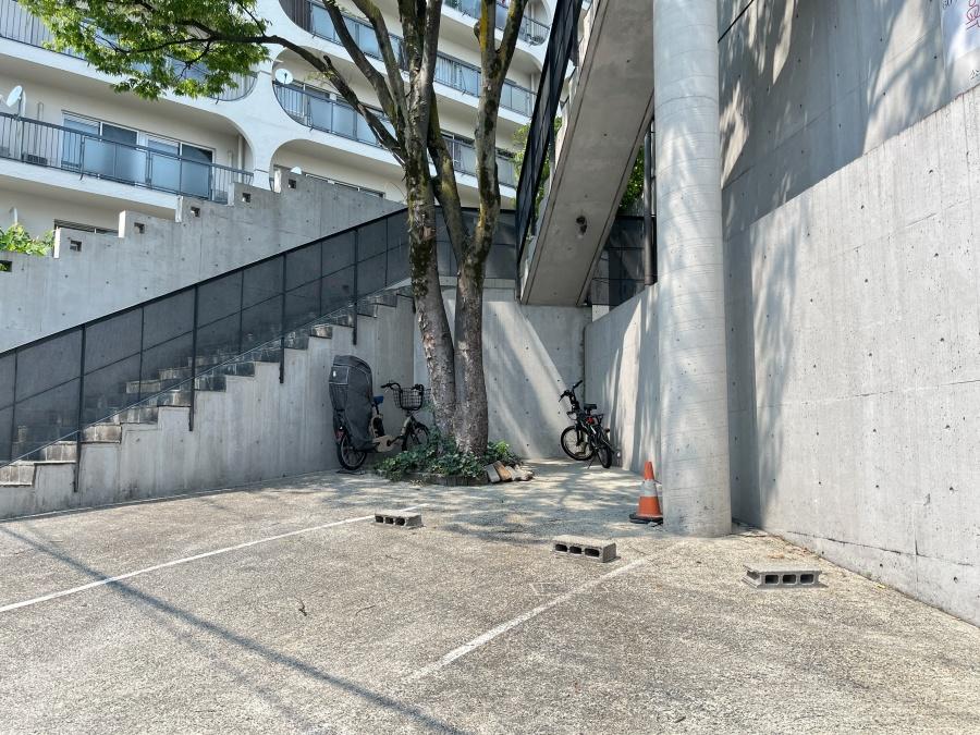 大阪府豊中市東豊中町２丁目の賃貸物件/駐輪・駐車場（要相談）