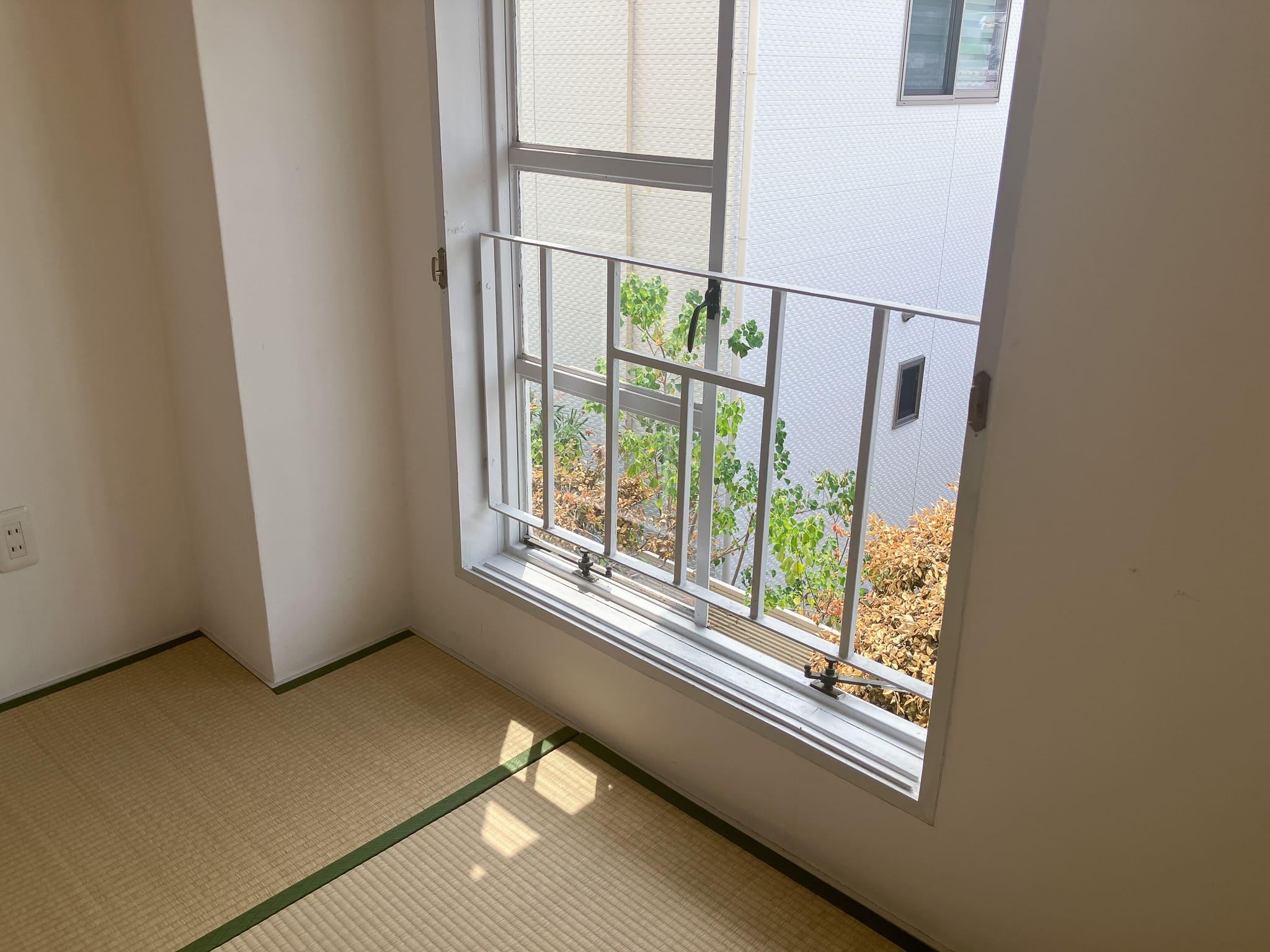 大阪市東淀川区豊里４丁目の賃貸物件/落ちる影は、