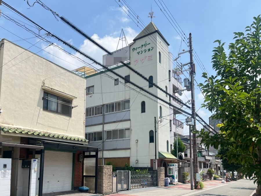大阪市東住吉区南田辺4の賃貸物件/とんがり屋根の外観。なんだか鉛筆みたいです。