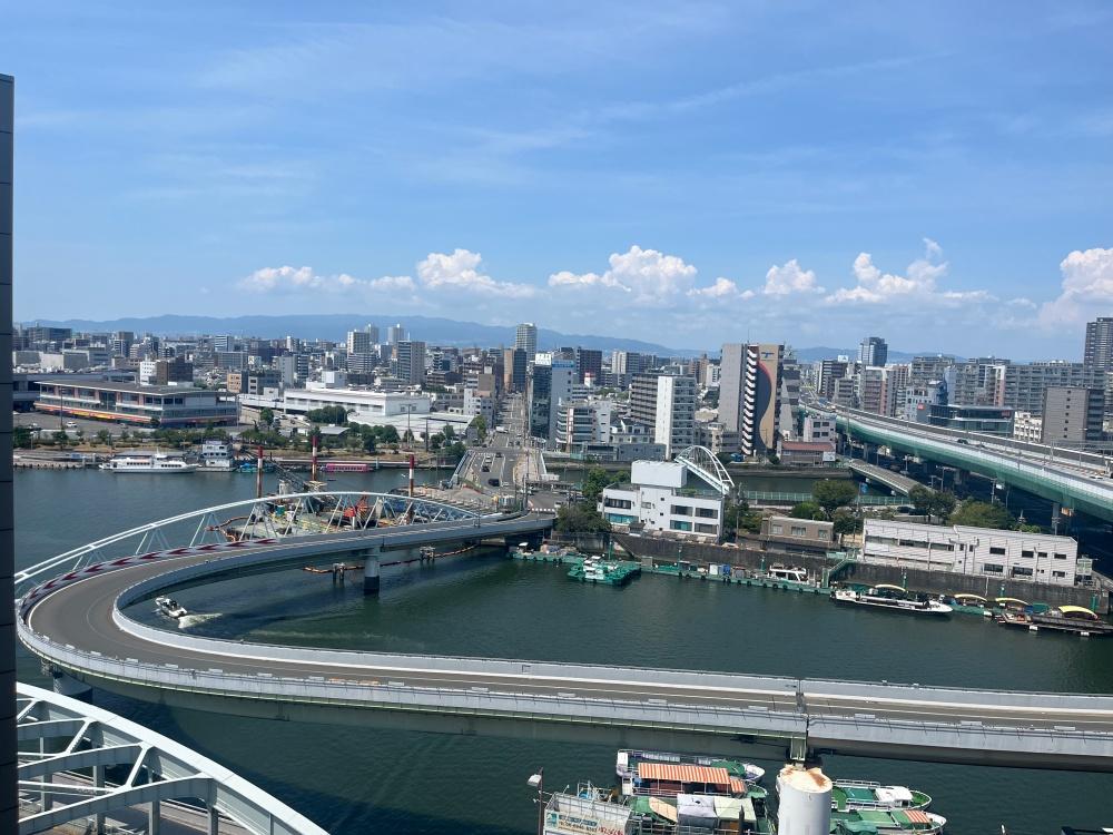 大阪市西区江之子島１丁目の売買物件/マンションの外階段からパシャリ。