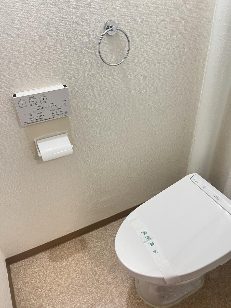 大阪市北区中津2の賃貸物件/上階：トイレ。