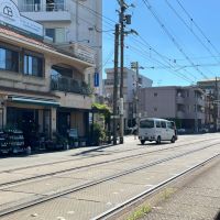 大阪府大阪市阿倍野区帝塚山1丁目の賃貸物件/阪堺電車が走る、帝塚山らしい風景です。
