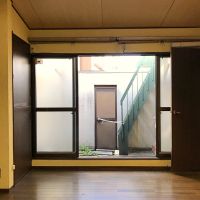 大阪市東住吉区田辺５丁目の賃貸物件/小さな庭付き