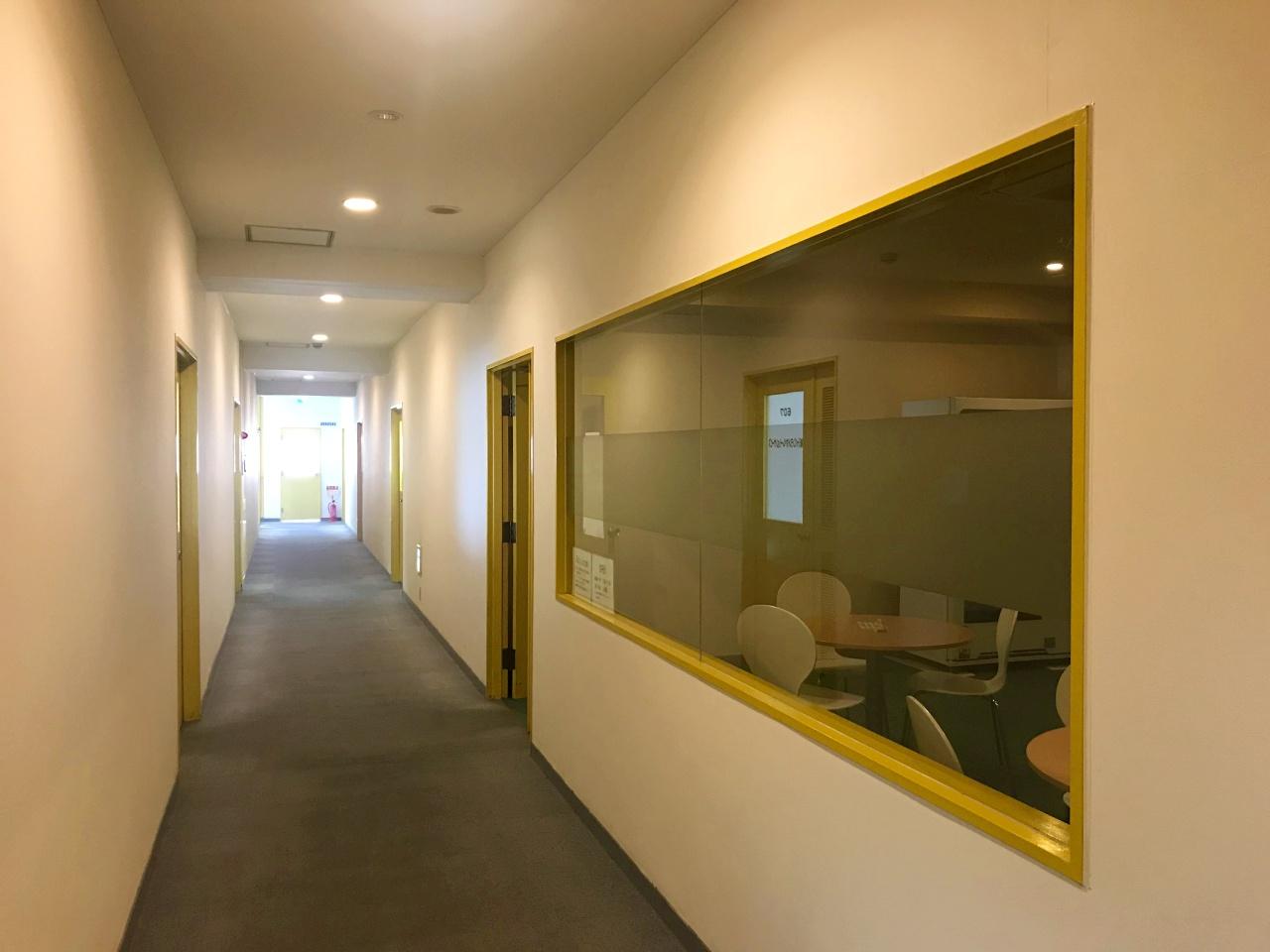 大阪市中央区南本町2丁目の賃貸物件/もう一つ、奥まったミーティングスペースも